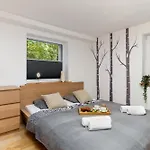 Orla Apartment