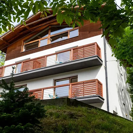Orla Apartment *