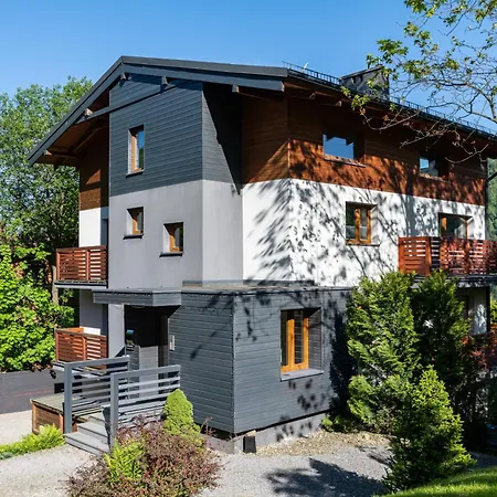 Orla Apartment *