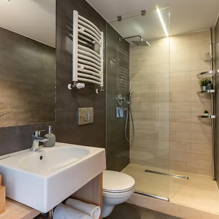 Orla Apartment *