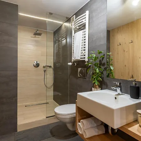 Orla Apartment *